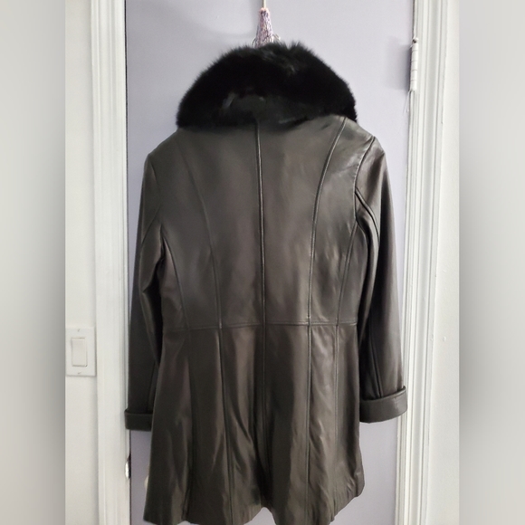 Genuine Leather Coat w/Genuine Fox Collar size small - Picture 2 of 10